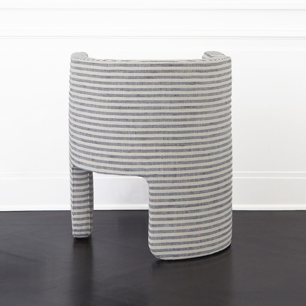 华体会体育官方在线官网 - 坐具|休闲椅|办公家具|华体会体育官方在线官网家具|费尔法克斯椅