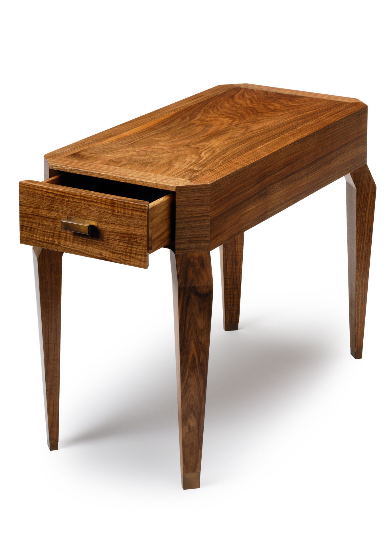 华体会体育官方在线官网 - 桌几|茶几/边几|办公家具|华体会体育官方在线官网家具|howard 边几