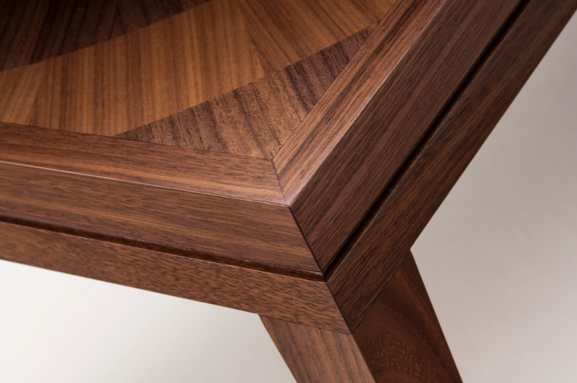 华体会体育官方在线官网 - 桌几|茶几/边几|办公家具|华体会体育官方在线官网家具|catalyst four circle 桌子