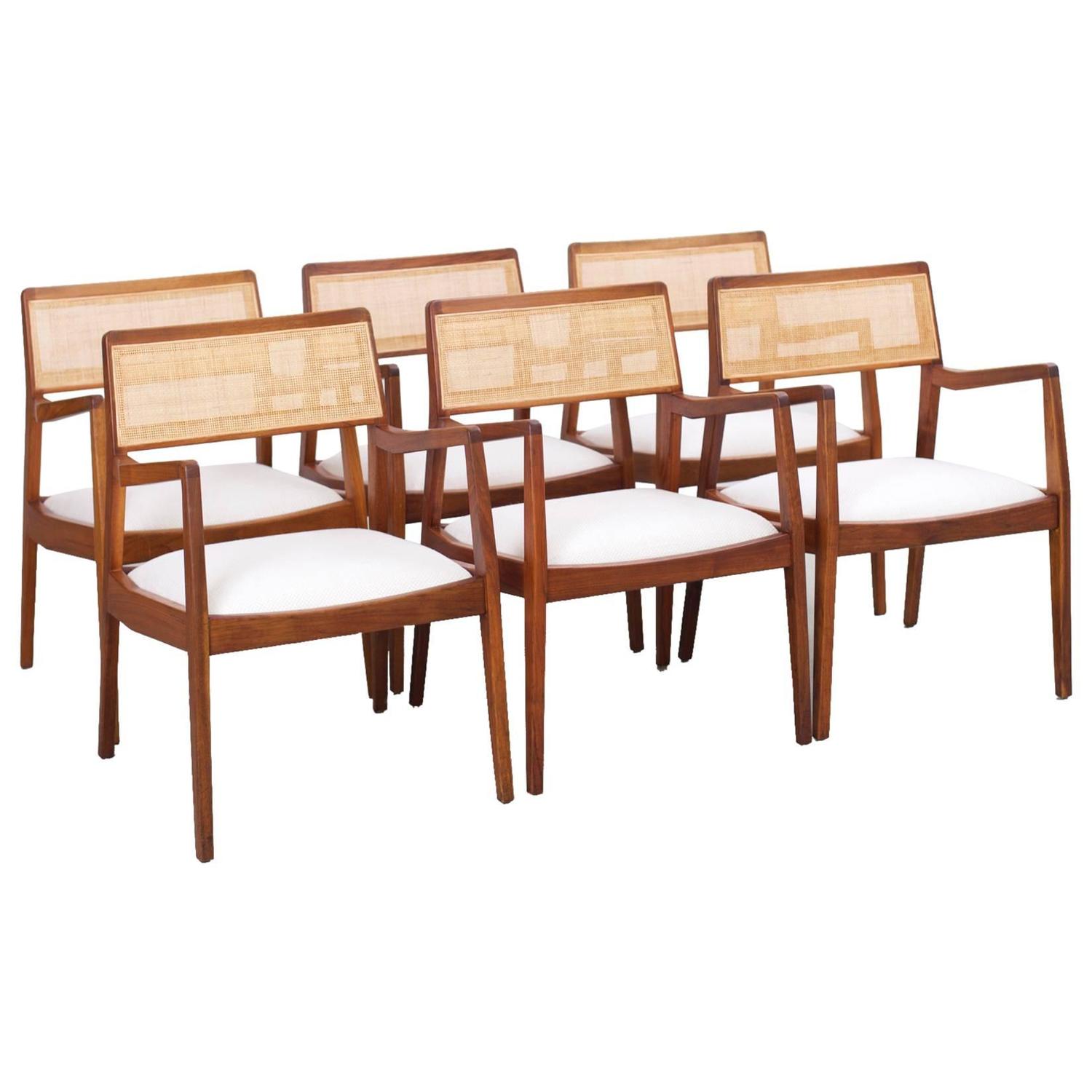 华体会体育官方在线官网 - 坐具|餐椅|办公家具|华体会体育官方在线官网家具|risom 椅子