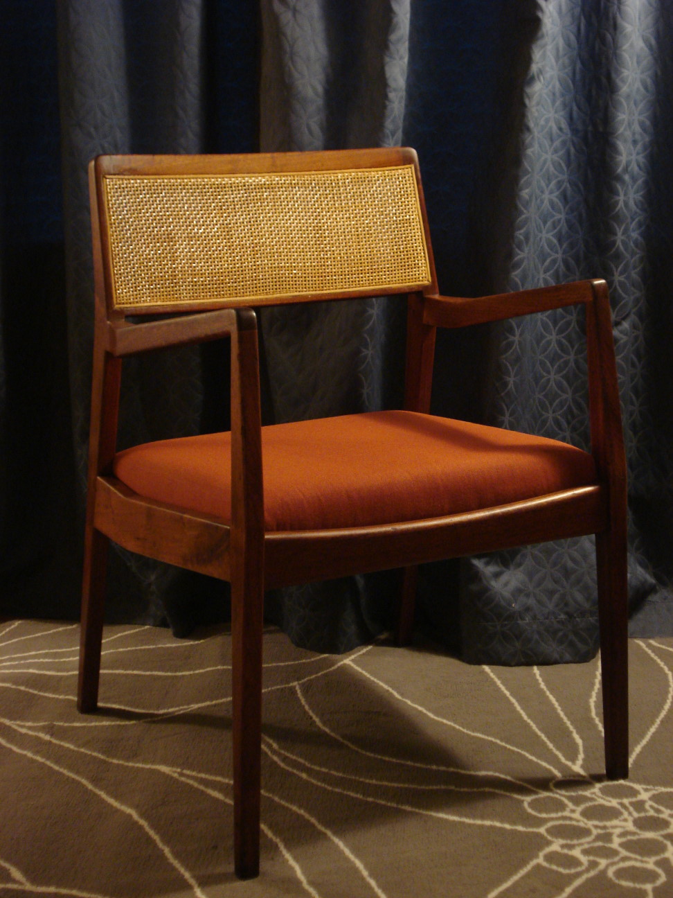 华体会体育官方在线官网 - 坐具|餐椅|办公家具|华体会体育官方在线官网家具|risom 椅子