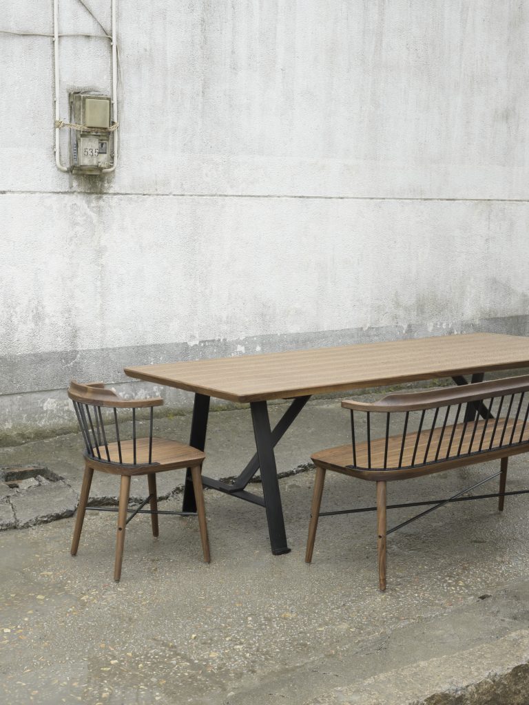 华体会体育官方在线官网 - 桌几|餐桌|办公家具|华体会体育官方在线官网家具|exchange 餐桌