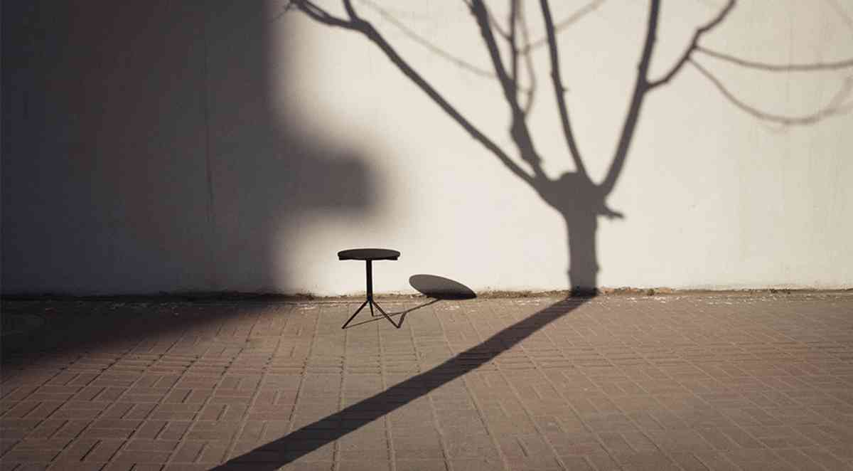 华体会体育官方在线官网 - 桌几|咖啡桌|办公家具|华体会体育官方在线官网家具|Tripod 咖啡桌