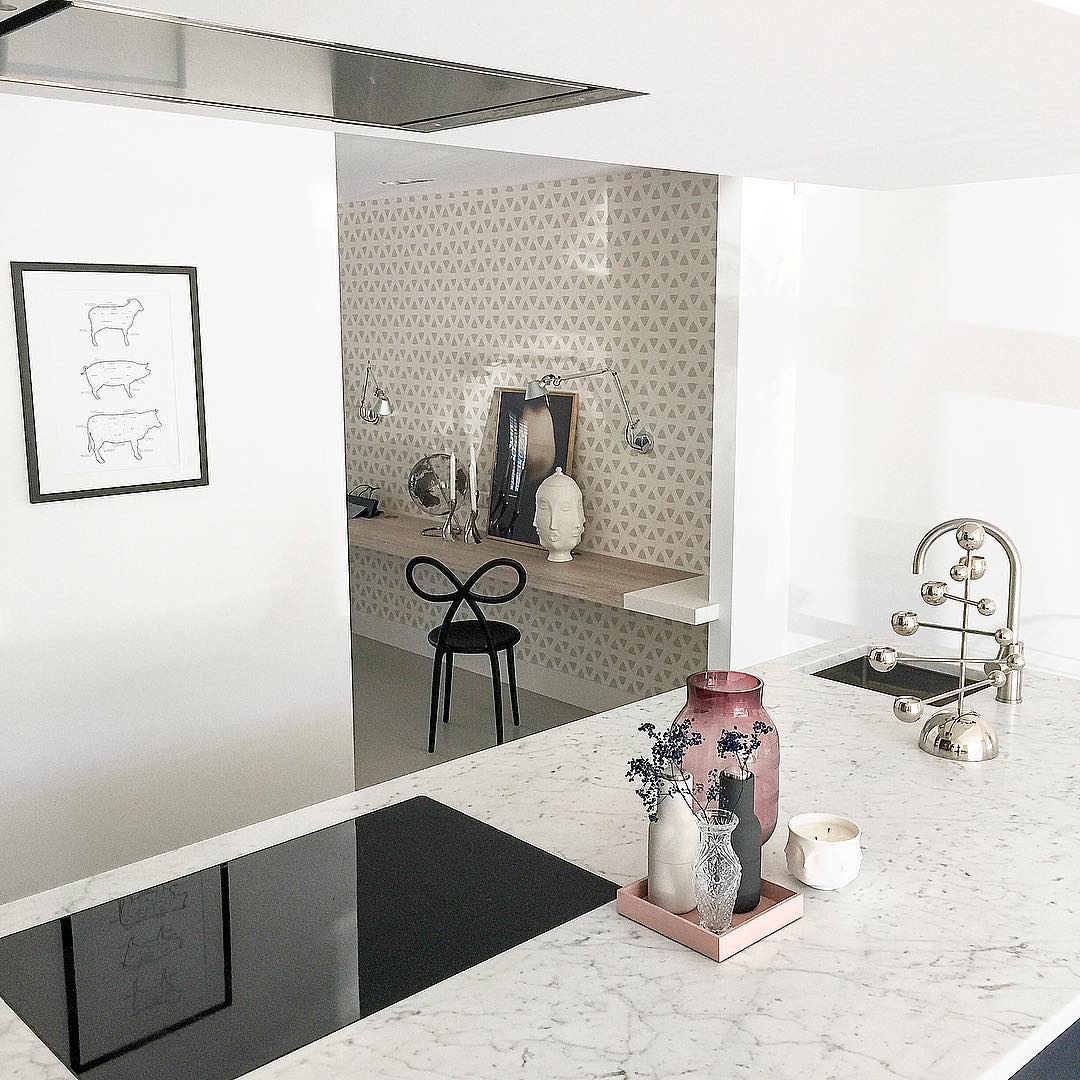 华体会体育官方在线官网 - 坐具|餐椅|办公家具|华体会体育官方在线官网家具|缎带餐椅