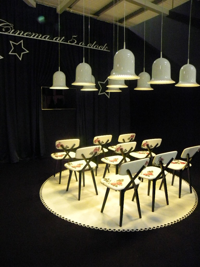 华体会体育官方在线官网 - 坐具|餐椅|办公家具|华体会体育官方在线官网家具|X餐椅