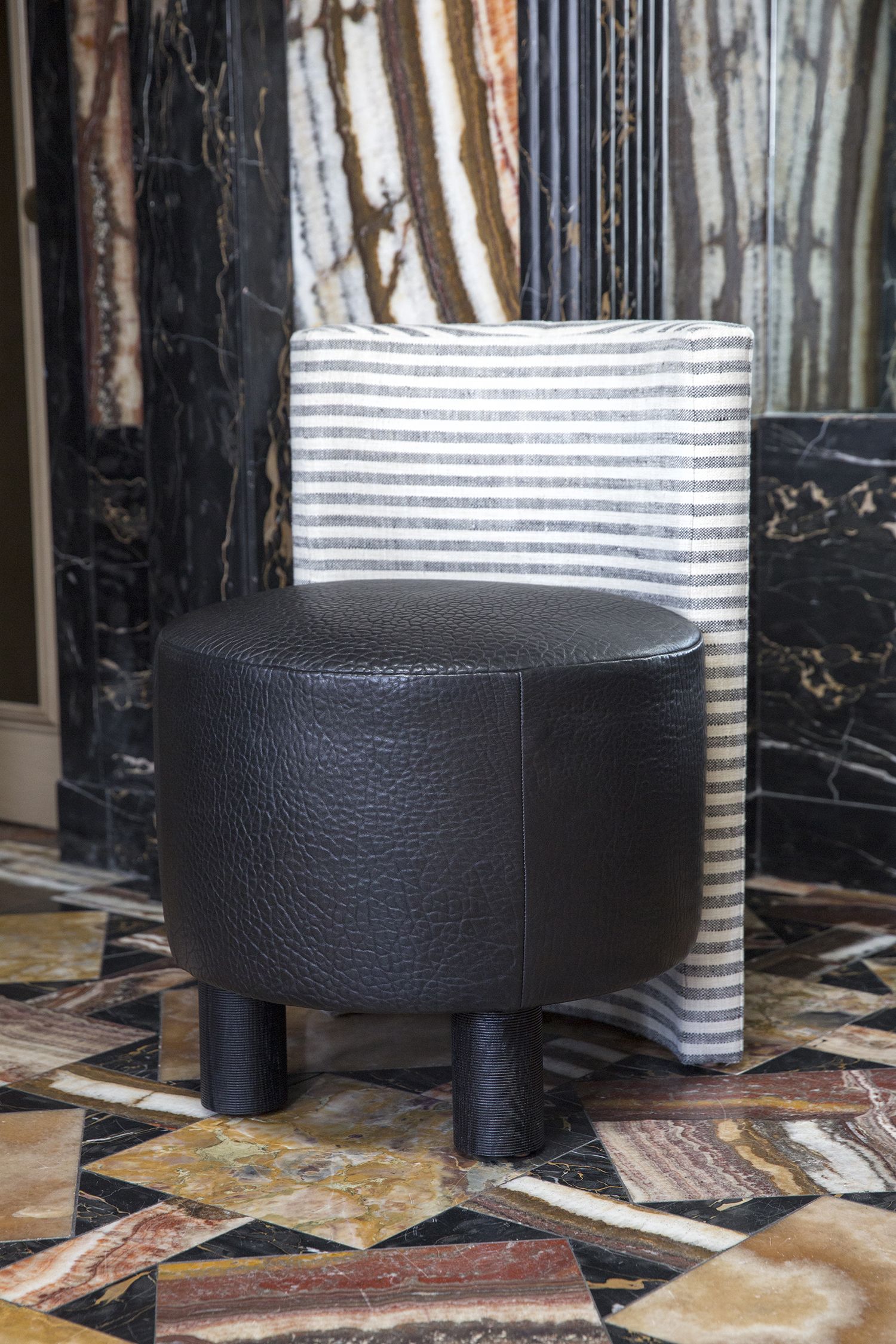 华体会体育官方在线官网 - 坐具|吧椅/凳子|办公家具|华体会体育官方在线官网家具|威洛比凳子