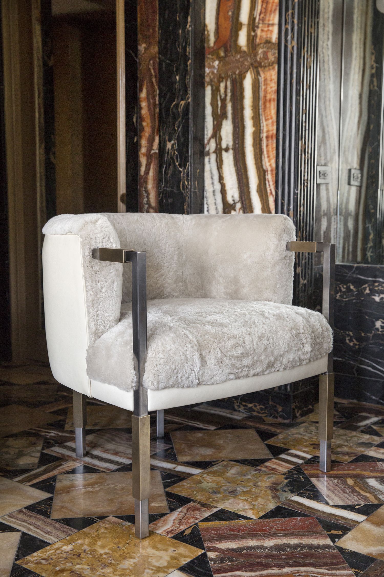 华体会体育官方在线官网 - 坐具|沙发|办公家具|华体会体育官方在线官网家具|Larchmont沙发