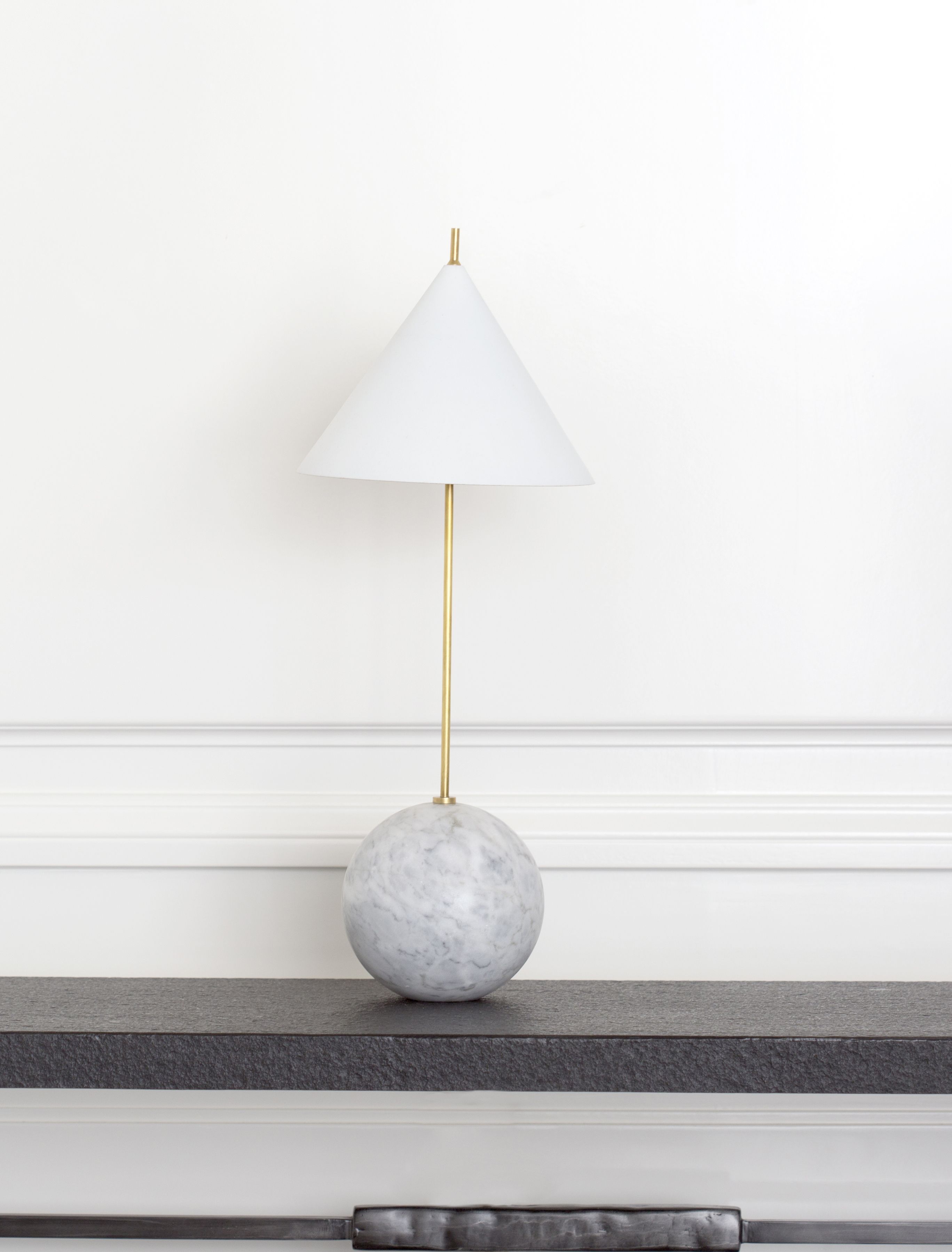 华体会体育官方在线官网 - 灯饰|台灯|办公家具|华体会体育官方在线官网家具|Cleo台灯