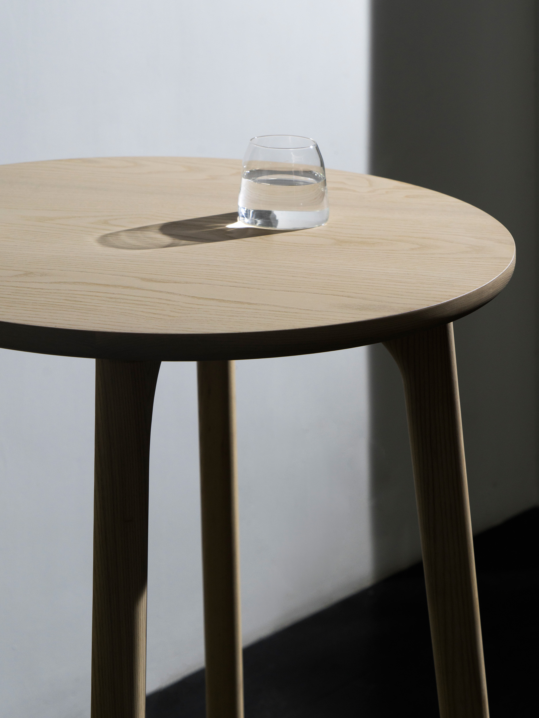 华体会体育官方在线官网 - 桌几|咖啡桌|办公家具|华体会体育官方在线官网家具|Utility 咖啡桌