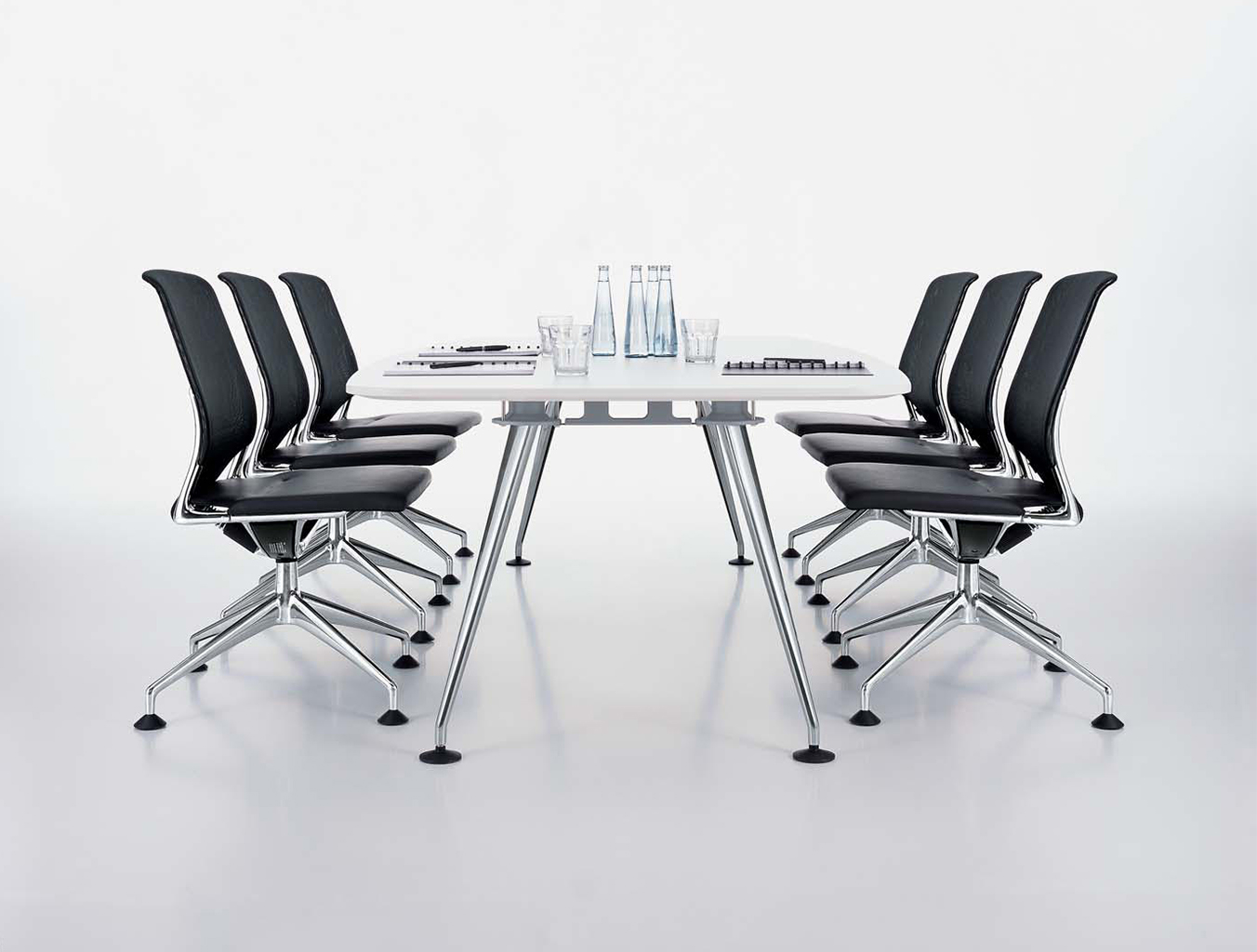 会议台|实木会议台|办公家具|华体会体育官方在线官网家具|MedaMorph 会议台