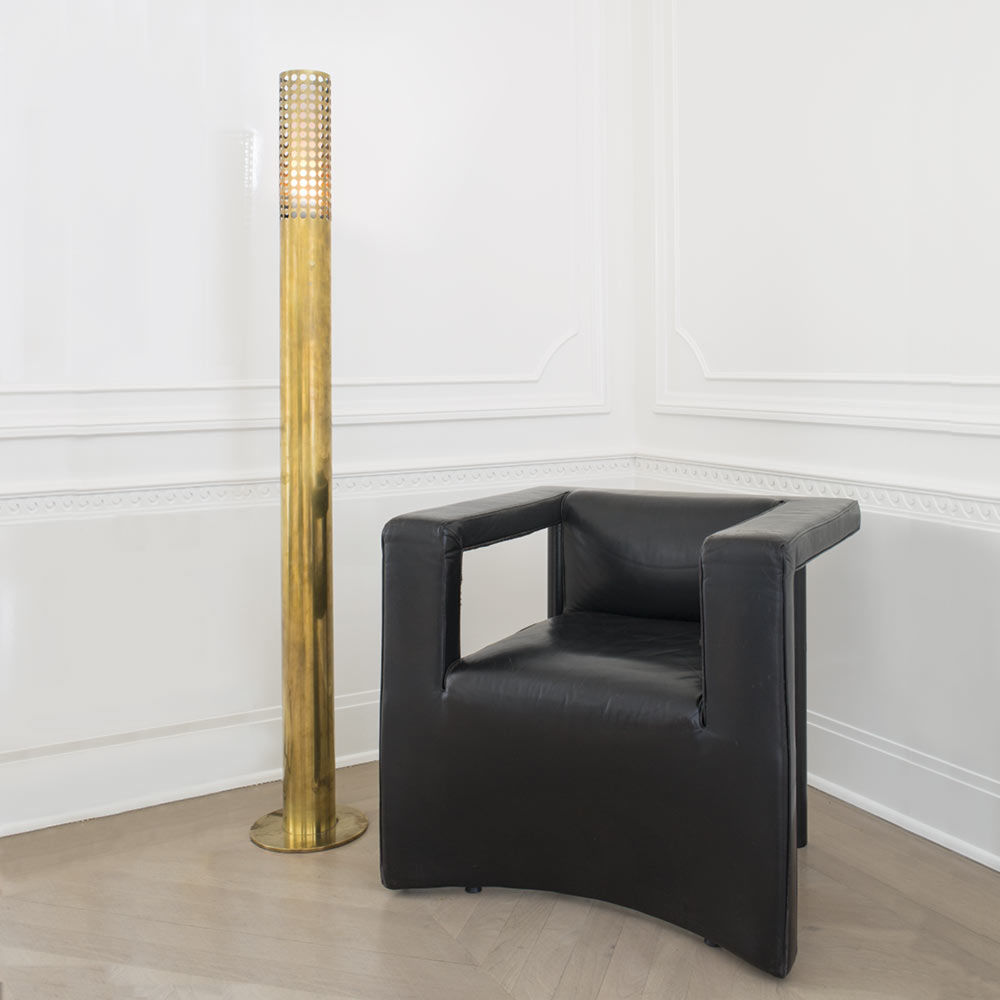 华体会体育官方在线官网 - 灯饰|落地灯|办公家具|华体会体育官方在线官网家具|精密落地灯