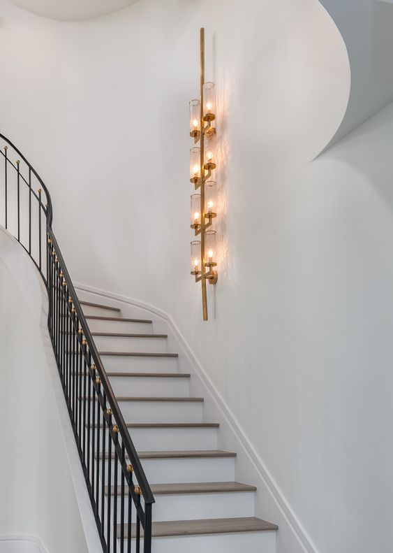 华体会体育官方在线官网 - 灯饰|壁灯|办公家具|华体会体育官方在线官网家具|Liaison壁灯