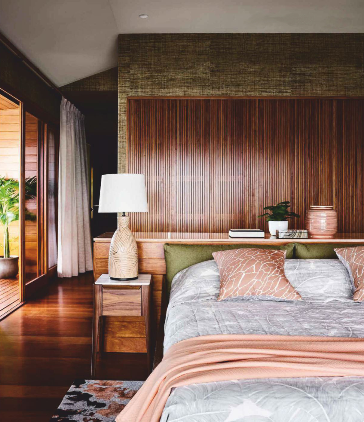 华体会体育官方在线官网 - 灯饰|台灯|办公家具|华体会体育官方在线官网家具|艾菲台灯