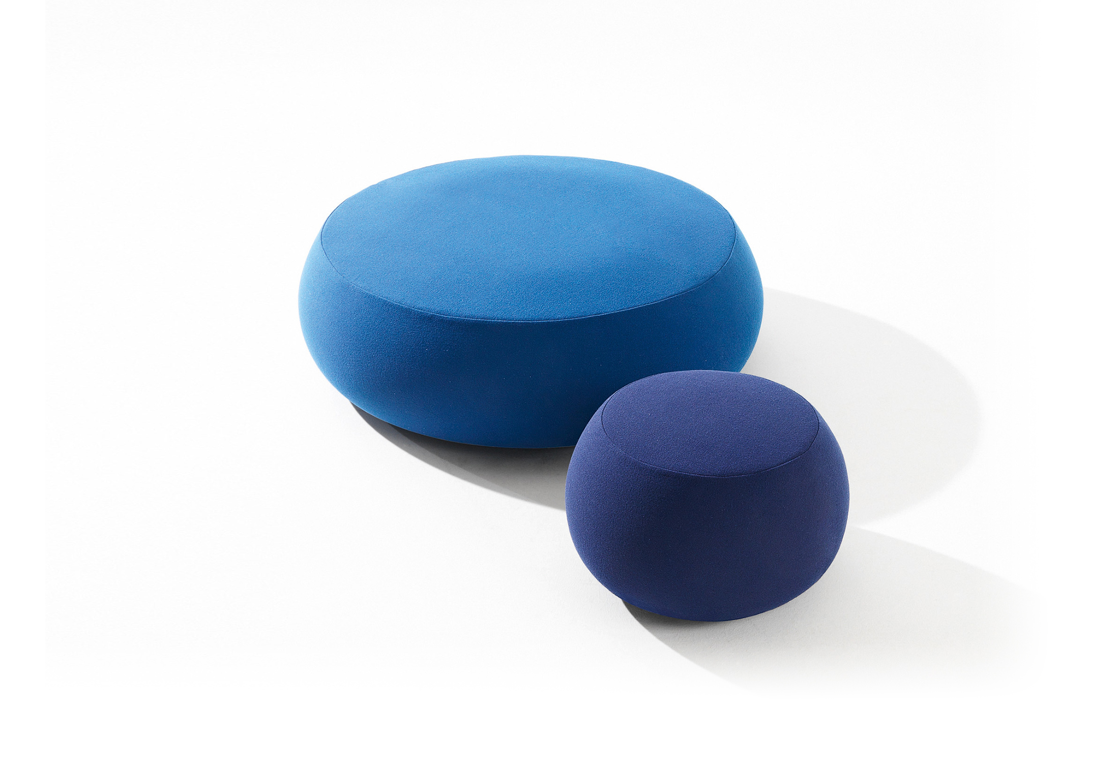 华体会体育官方在线官网 - 坐具|吧椅/凳子|办公家具|华体会体育官方在线官网家具|Pix 67墩