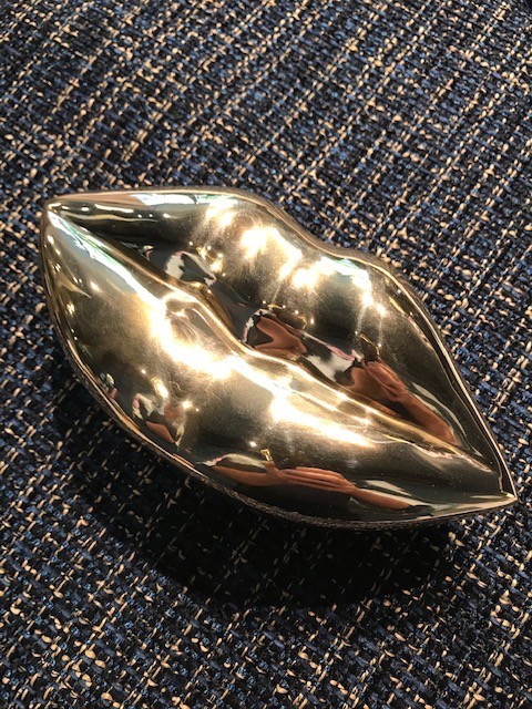 华体会体育官方在线官网 - 附件|饰品|办公家具|华体会体育官方在线官网家具|唇盒