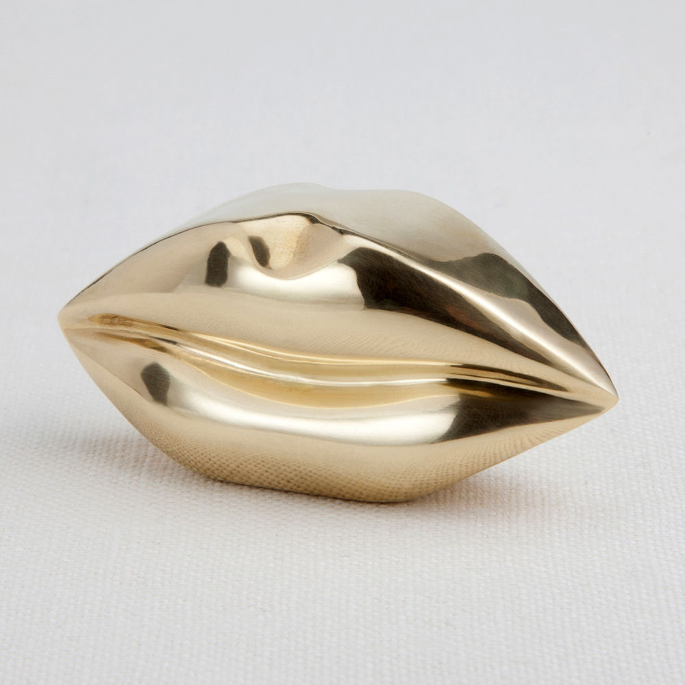 华体会体育官方在线官网 - 附件|饰品|办公家具|华体会体育官方在线官网家具|经典之吻