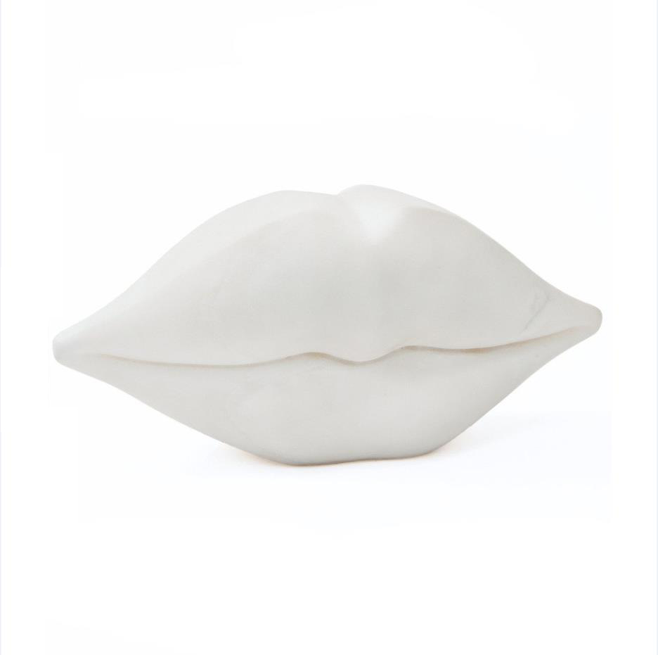 华体会体育官方在线官网 - 附件|饰品|办公家具|华体会体育官方在线官网家具|经典之吻