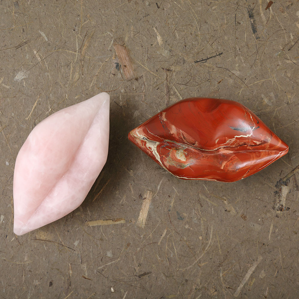 华体会体育官方在线官网 - 附件|饰品|办公家具|华体会体育官方在线官网家具|经典之吻