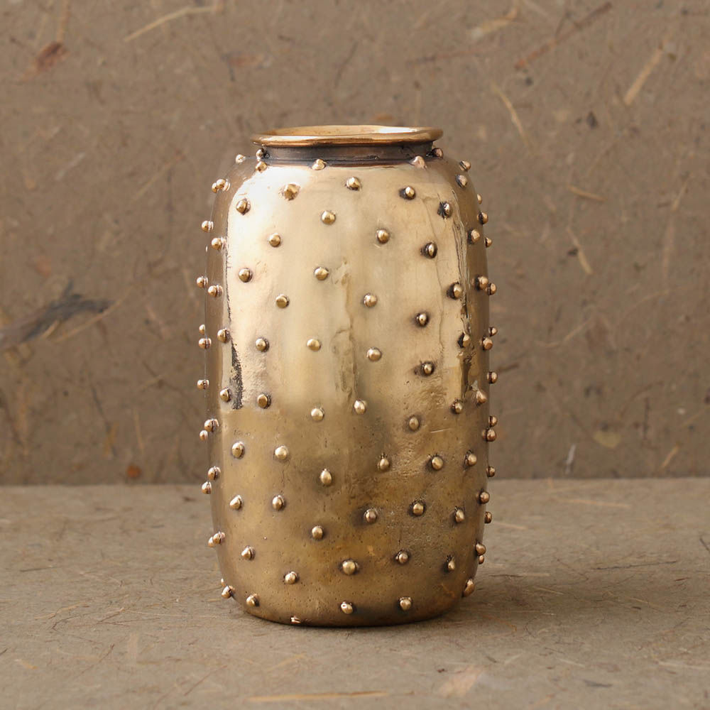 华体会体育官方在线官网 - 附件|花器|办公家具|华体会体育官方在线官网家具|Studded花瓶