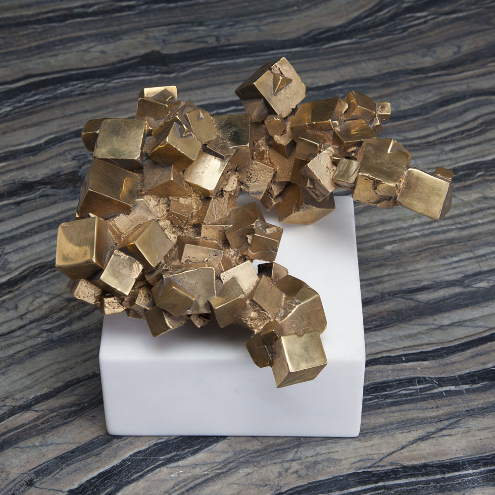 华体会体育官方在线官网 - 附件|饰品|办公家具|华体会体育官方在线官网家具|Acolyte雕塑