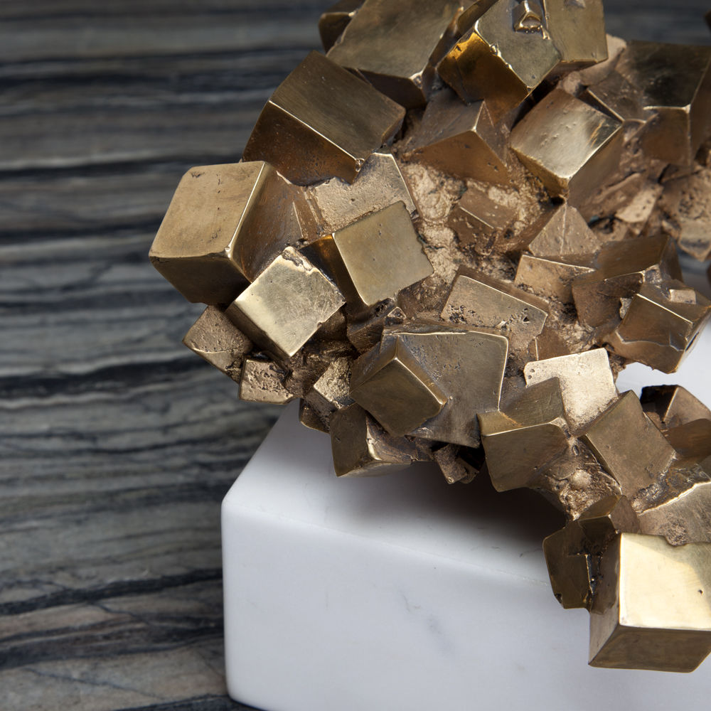 华体会体育官方在线官网 - 附件|饰品|办公家具|华体会体育官方在线官网家具|Acolyte雕塑