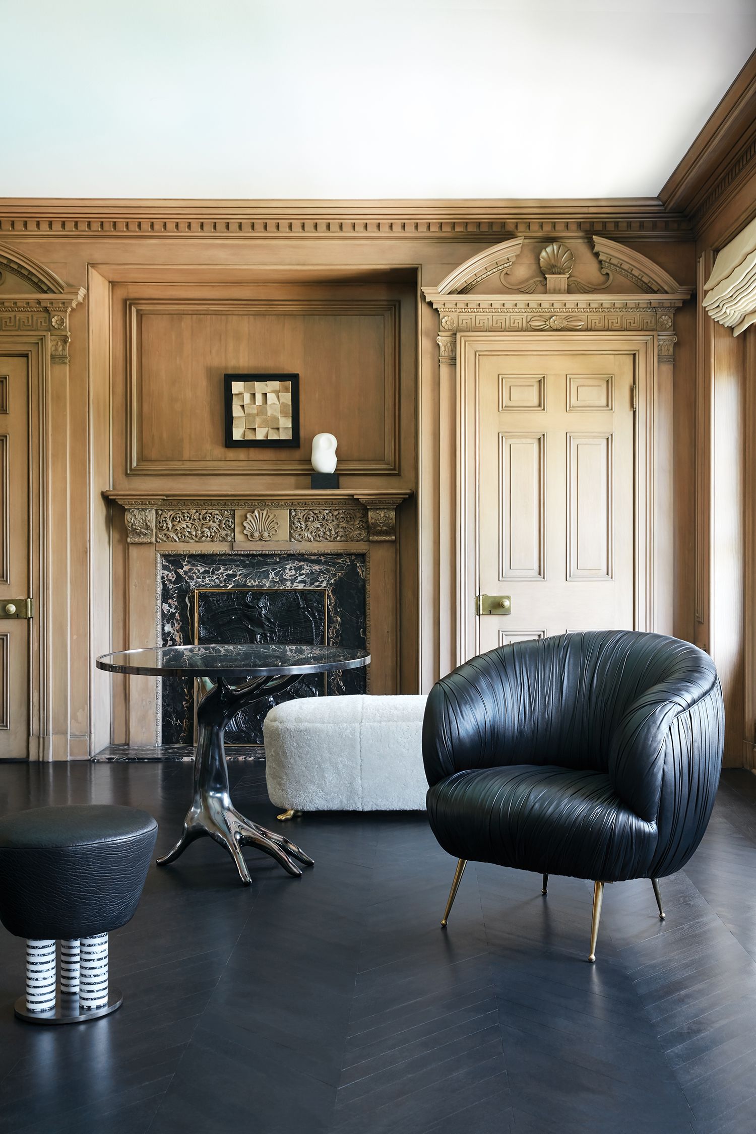 华体会体育官方在线官网 - 附件|饰品|办公家具|华体会体育官方在线官网家具|Oleum雕塑