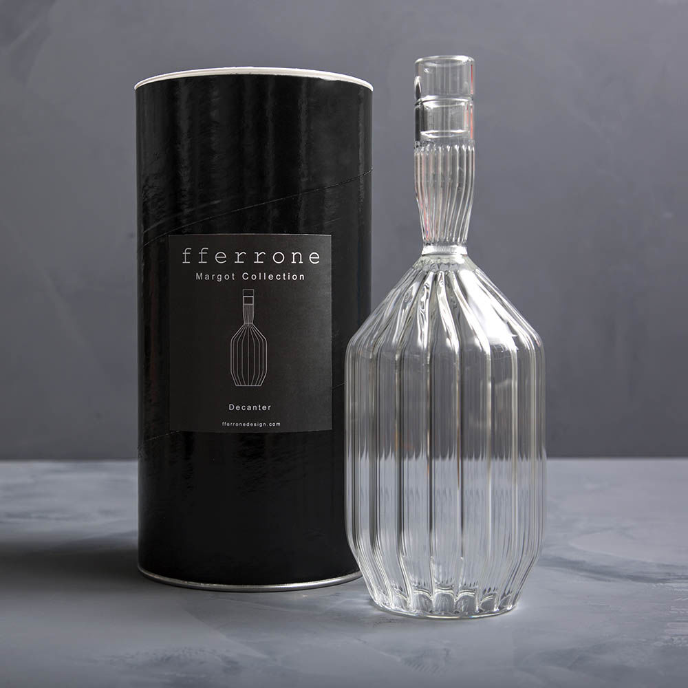 华体会体育官方在线官网 - 附件|饰品|办公家具|华体会体育官方在线官网家具|Margot玻璃水瓶