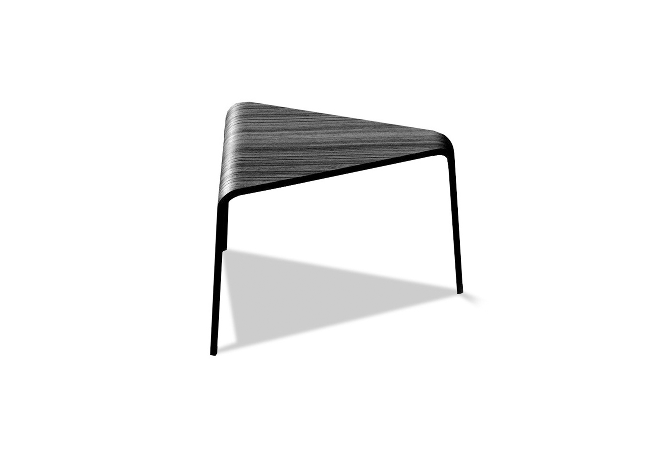 华体会体育官方在线官网 - 桌几|茶几/边几|办公家具|华体会体育官方在线官网家具|Ply 角几/茶几/咖啡桌