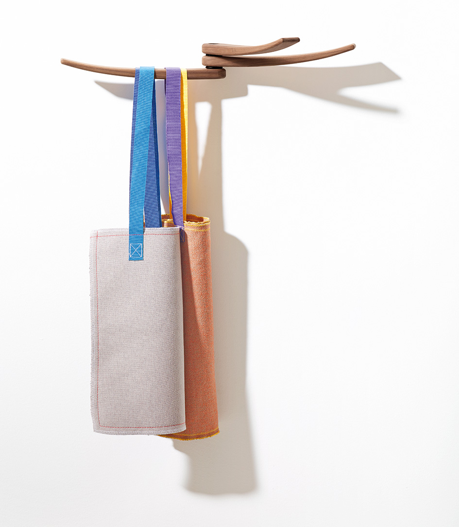 华体会体育官方在线官网 - 附件|衣帽架|办公家具|华体会体育官方在线官网家具|Wing 墙挂衣架