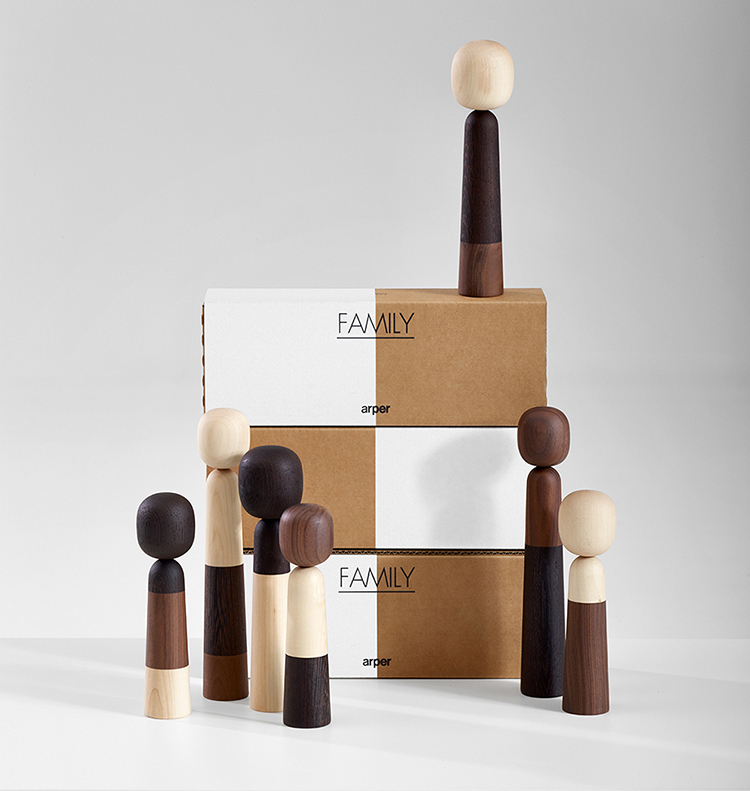 华体会体育官方在线官网 - 附件|饰品|办公家具|华体会体育官方在线官网家具|Family 家庭木偶饰品