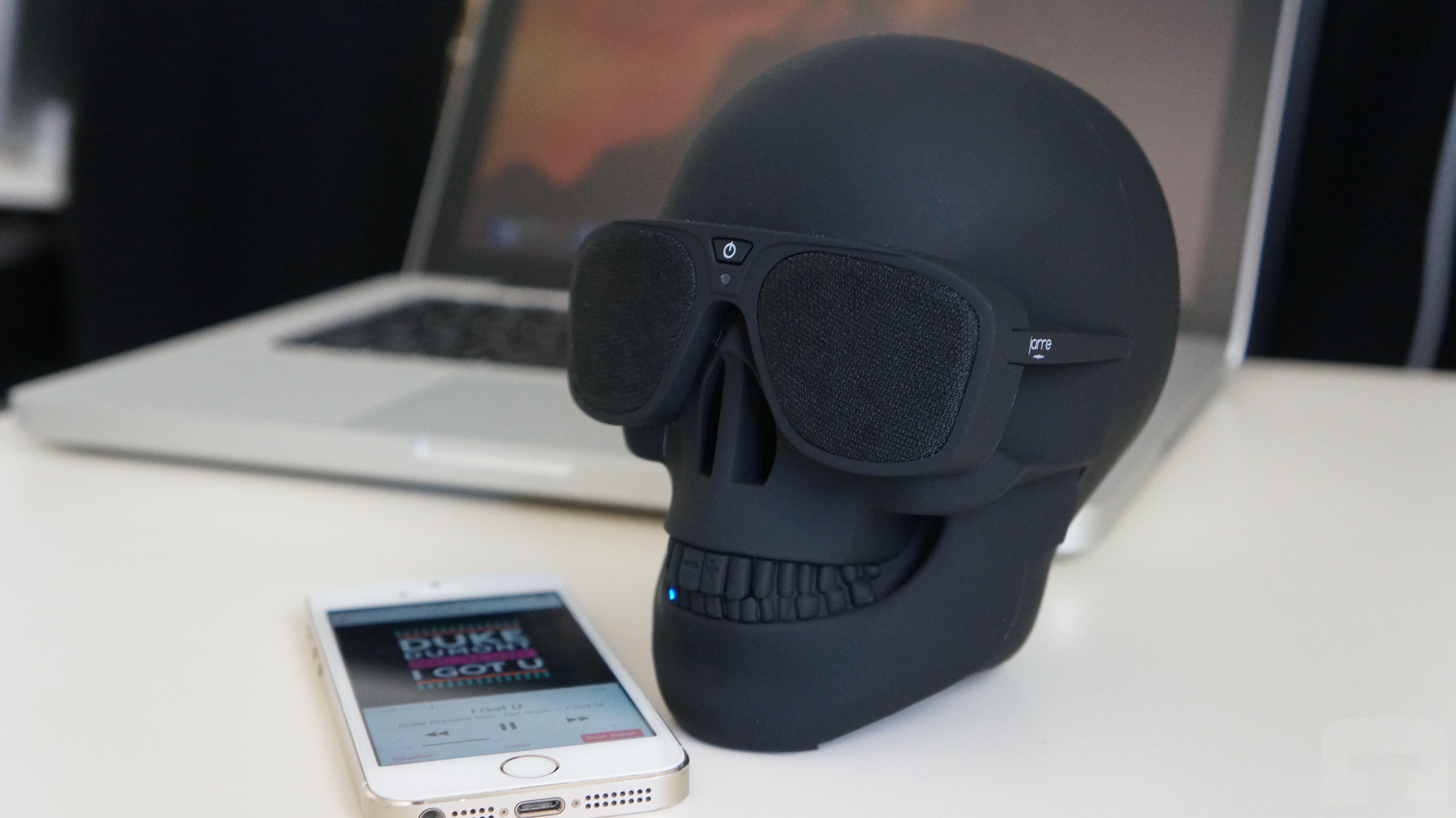 华体会体育官方在线官网 - 附件|饰品|办公家具|华体会体育官方在线官网家具|AeroSkull XS +音箱