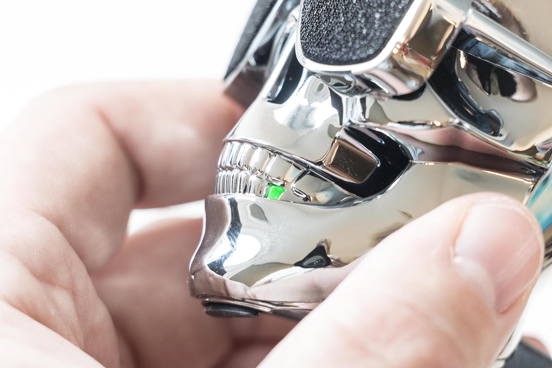 华体会体育官方在线官网 - 附件|饰品|办公家具|华体会体育官方在线官网家具|AeroSkull Nano音箱