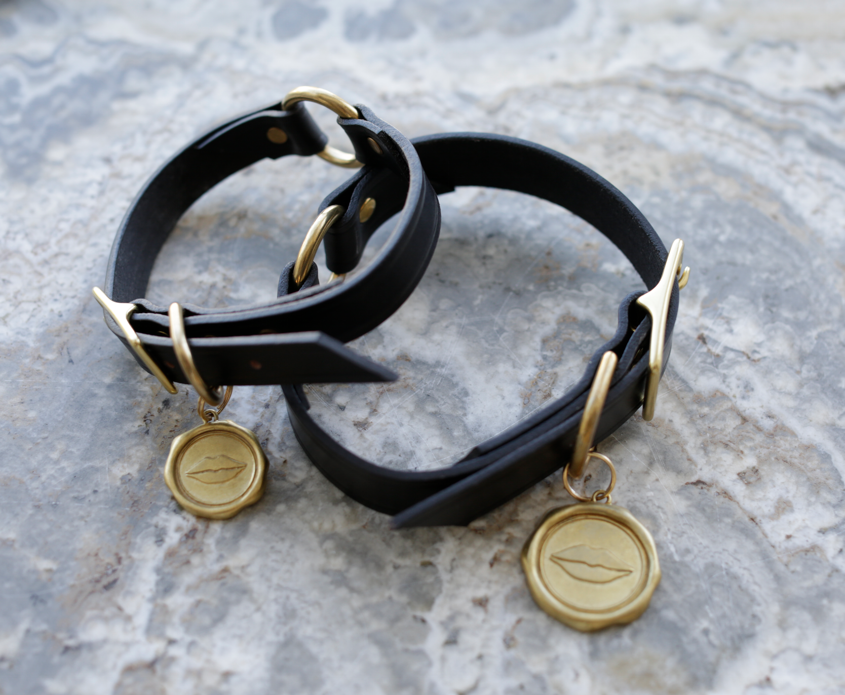 华体会体育官方在线官网 - 附件|饰品|办公家具|华体会体育官方在线官网家具|Liaison狗项圈