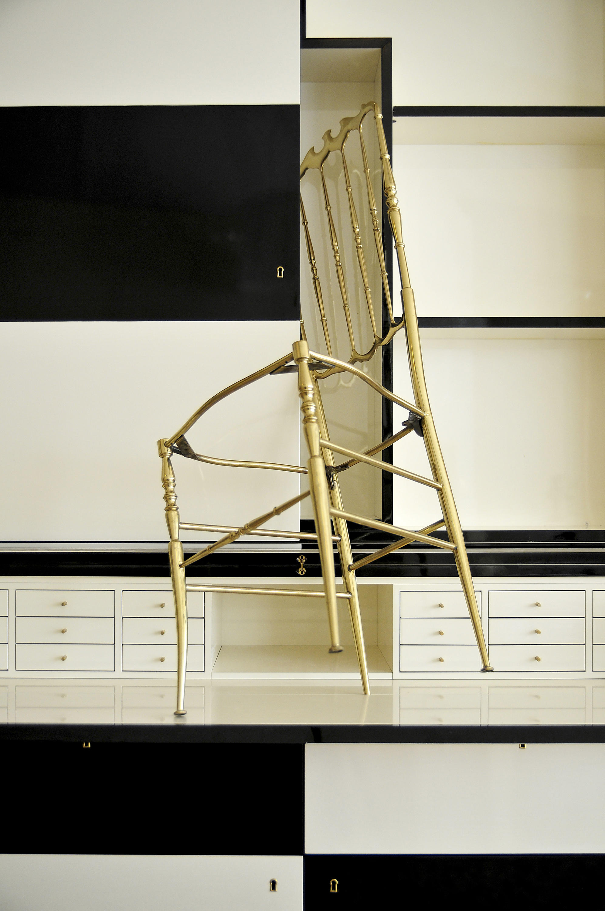 华体会体育官方在线官网 - 储物|储物柜|办公家具|华体会体育官方在线官网家具|Damas 装饰柜