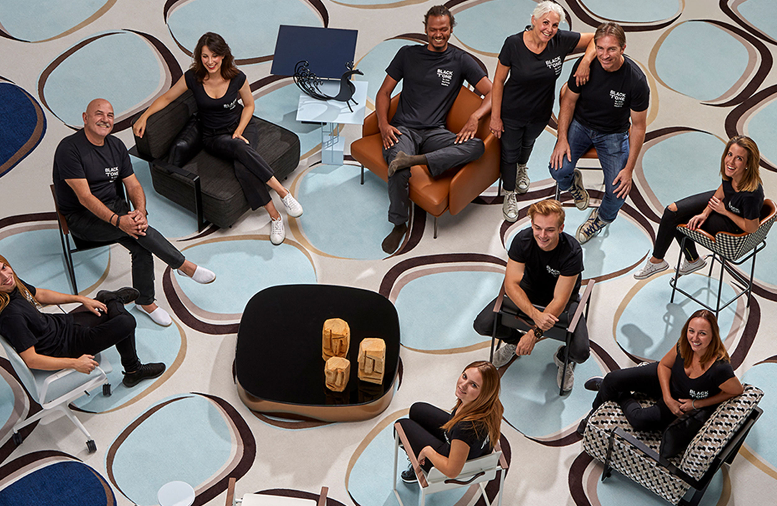 华体会体育官方在线官网 - 桌几|茶几/边几|办公家具|华体会体育官方在线官网家具| 克莱斯勒咖啡桌