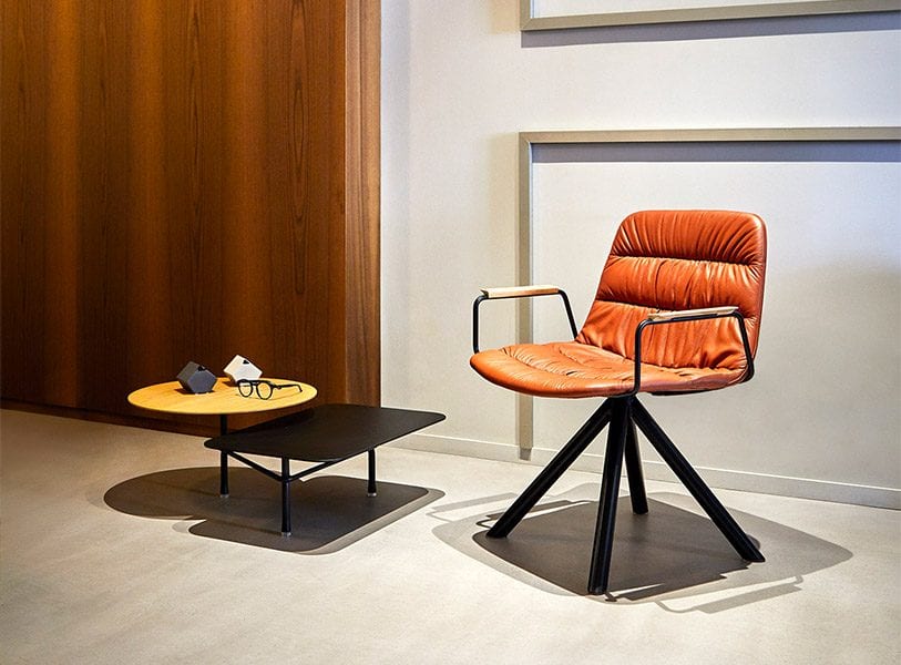 华体会体育官方在线官网 - 桌几|咖啡桌|办公家具|华体会体育官方在线官网家具|Tiers 咖啡桌/茶几