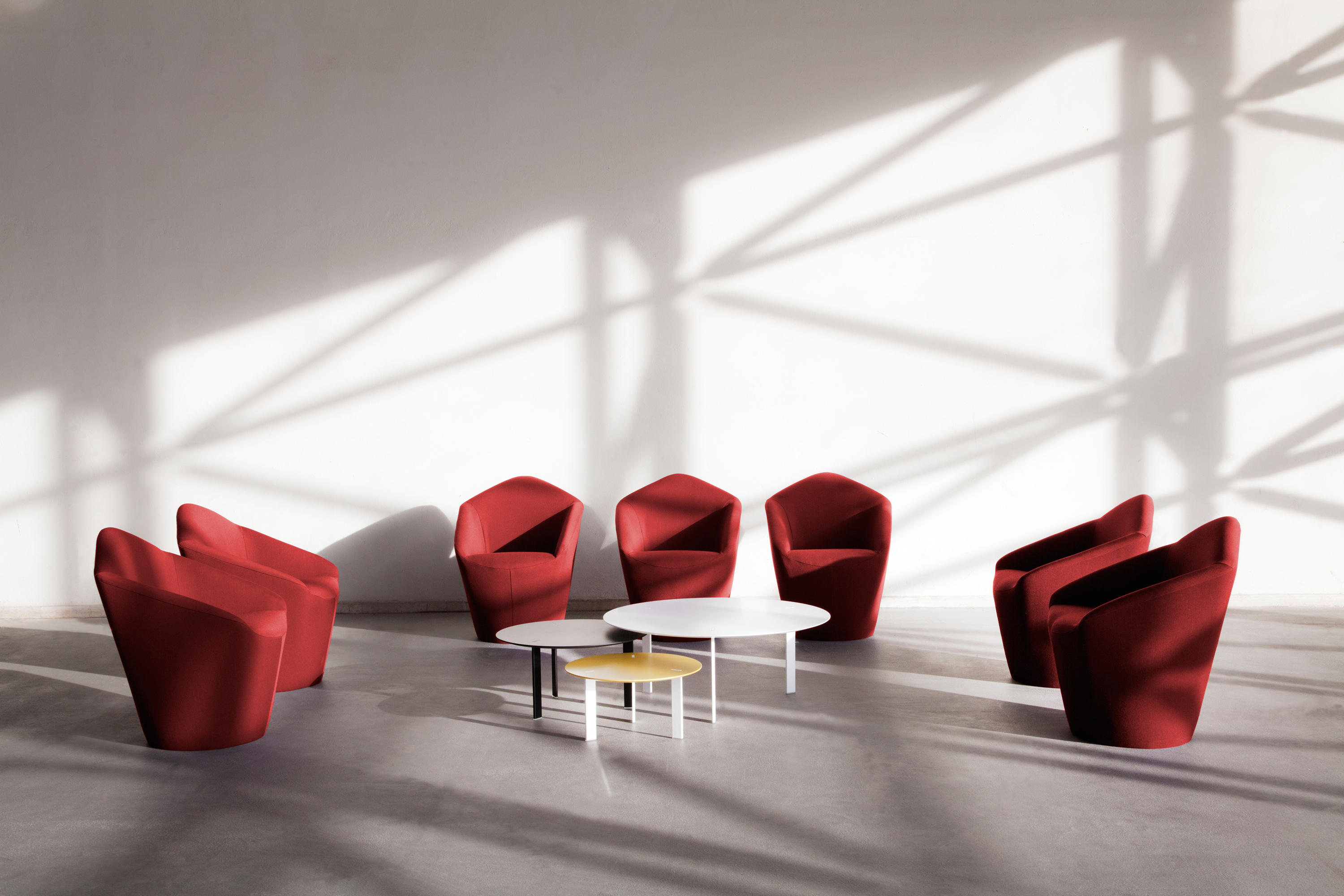 华体会体育官方在线官网 - 桌几|茶几/边几|办公家具|华体会体育官方在线官网家具|Ryutaro 茶几/角几