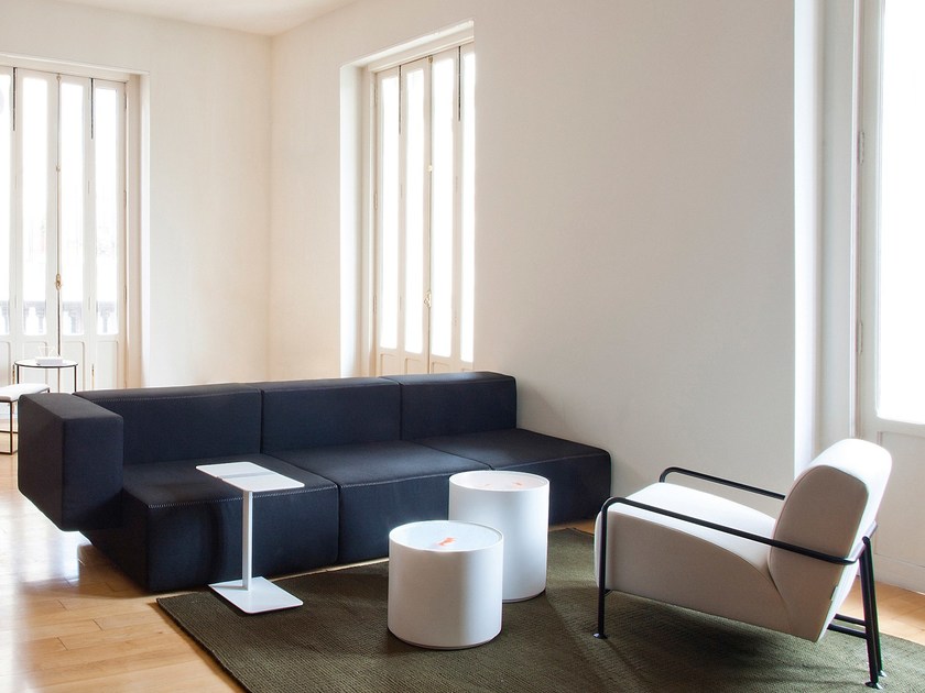 华体会体育官方在线官网 - 坐具|沙发|办公家具|华体会体育官方在线官网家具|Colubi 扶手椅/沙发椅