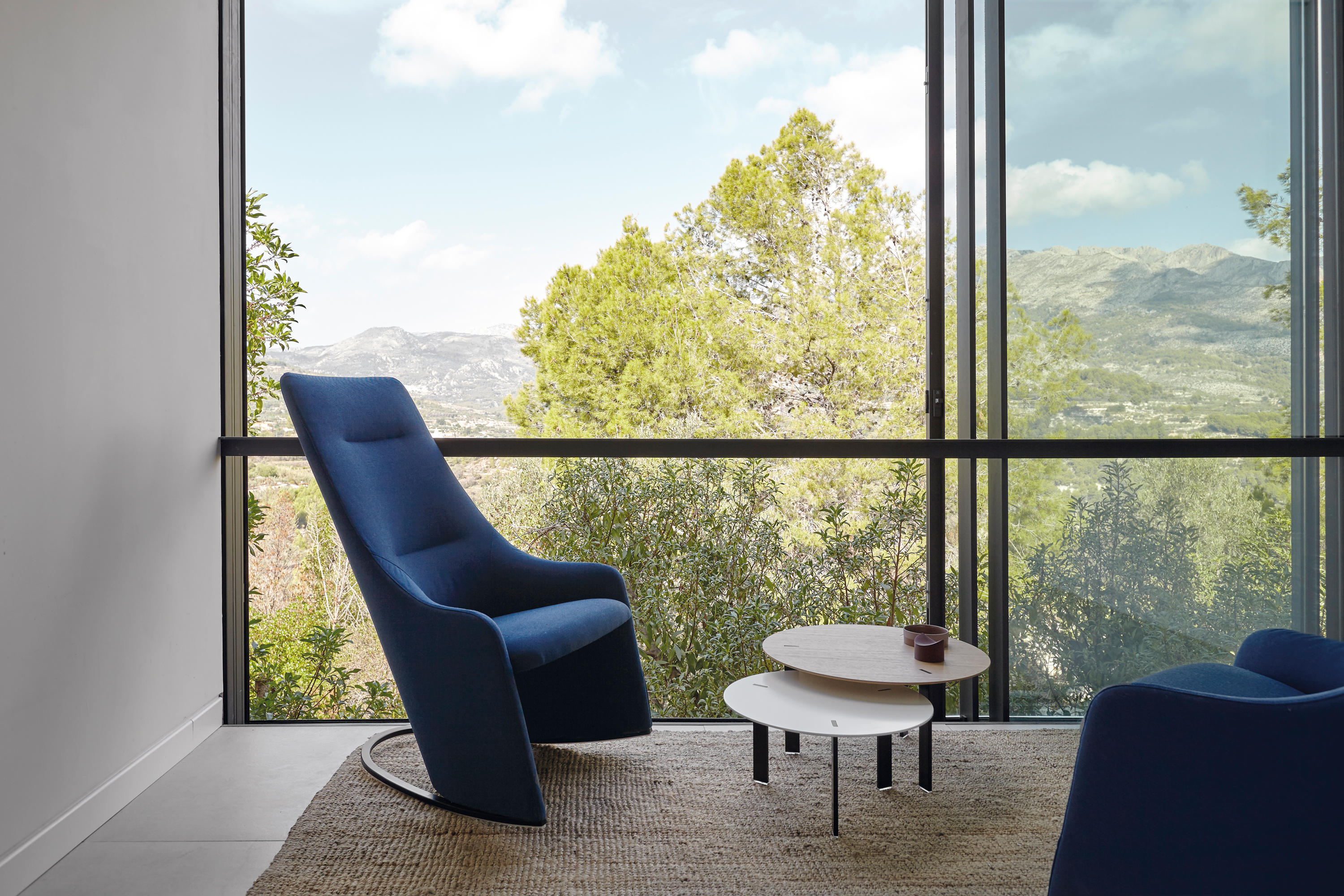 华体会体育官方在线官网 - 坐具|餐椅|办公家具|华体会体育官方在线官网家具|NAGI 沙发椅