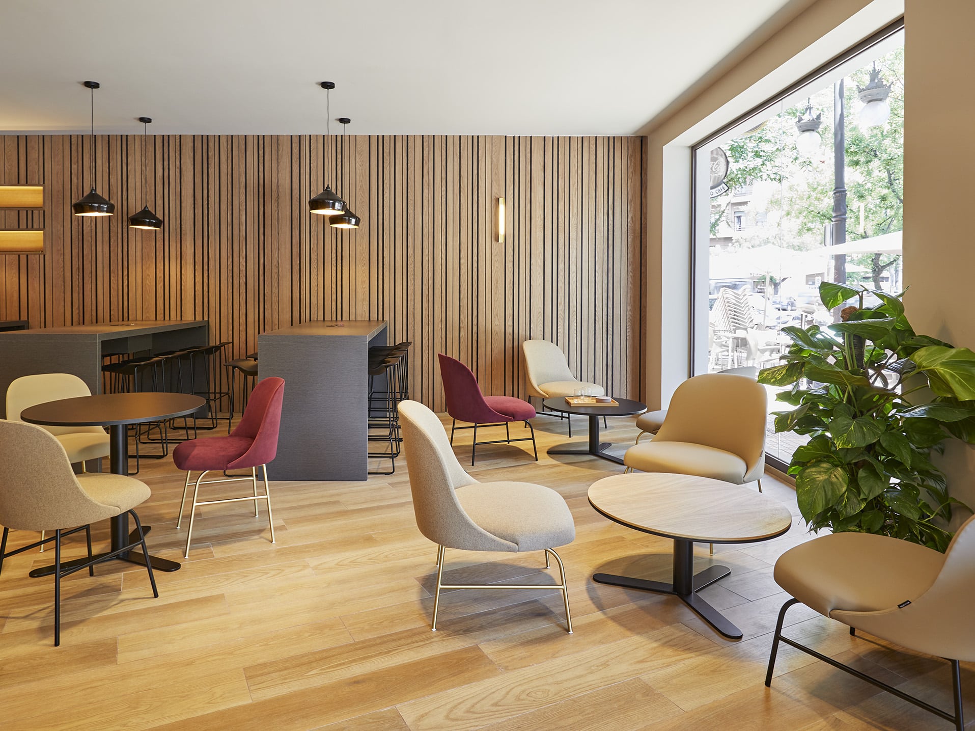 华体会体育官方在线官网 - 坐具|休闲椅|办公家具|华体会体育官方在线官网家具|Aleta 休闲椅