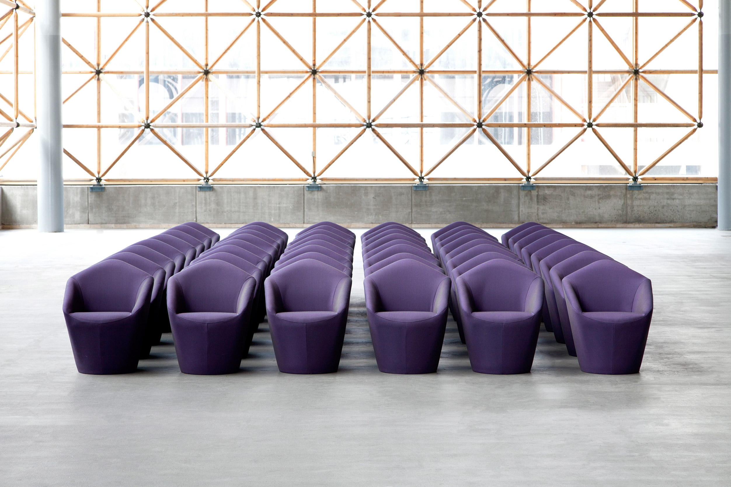 华体会体育官方在线官网 - 坐具|沙发|办公家具|华体会体育官方在线官网家具|Penta 沙发椅