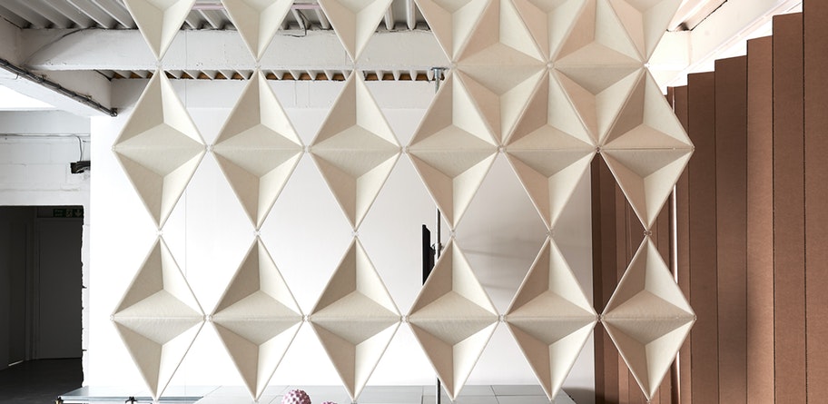 华体会体育官方在线官网 - 附件|装饰画/墙饰|办公家具|华体会体育官方在线官网家具|Aircone 墙饰/挂件