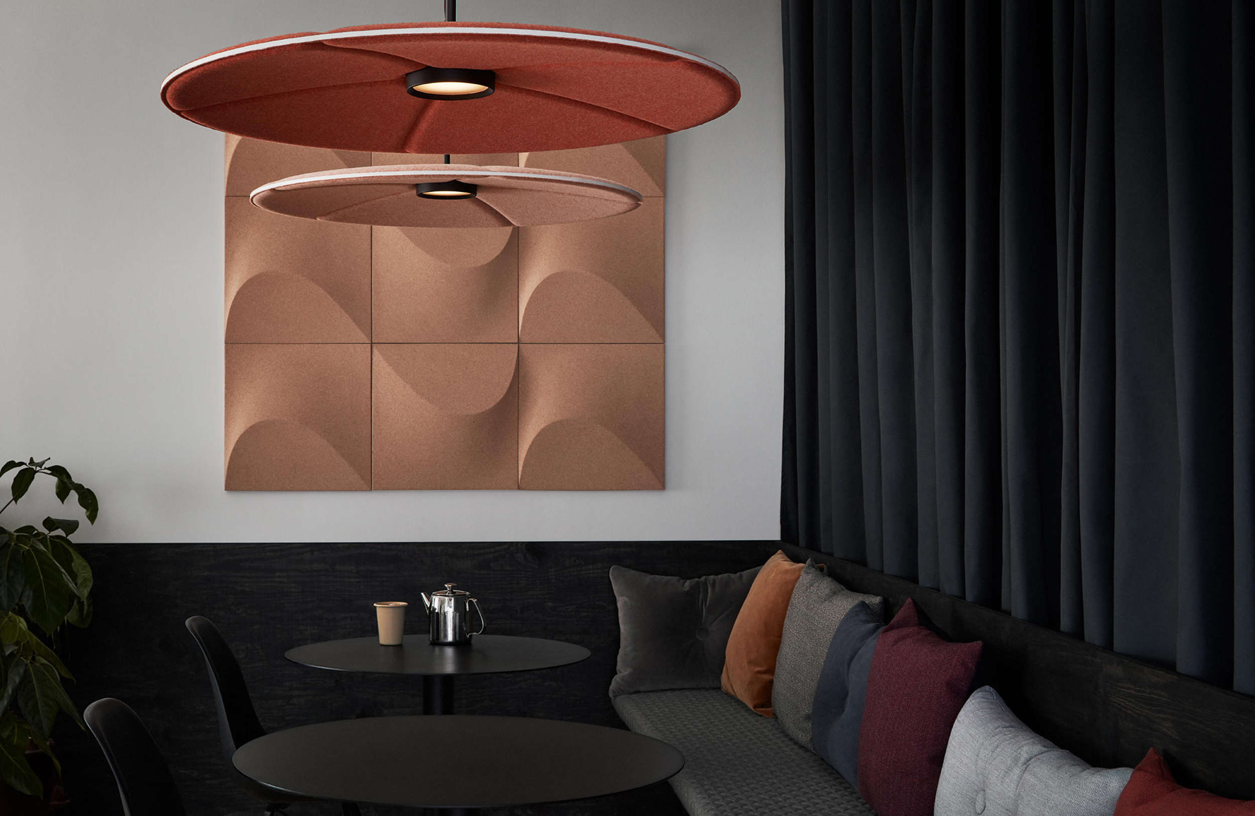 [华体会体育官方在线官网 - 灯饰|吊灯|办公家具|华体会体育官方在线官网家具|百合吊灯]