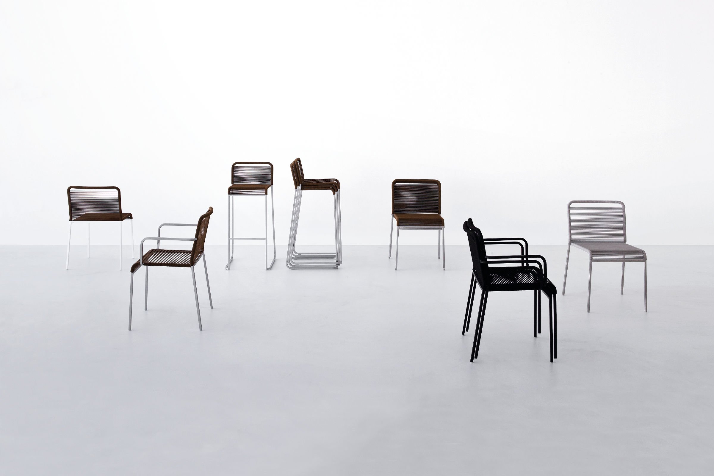 华体会体育官方在线官网 - 坐具|吧椅/凳子|办公家具|华体会体育官方在线官网家具|ARIA 户外椅