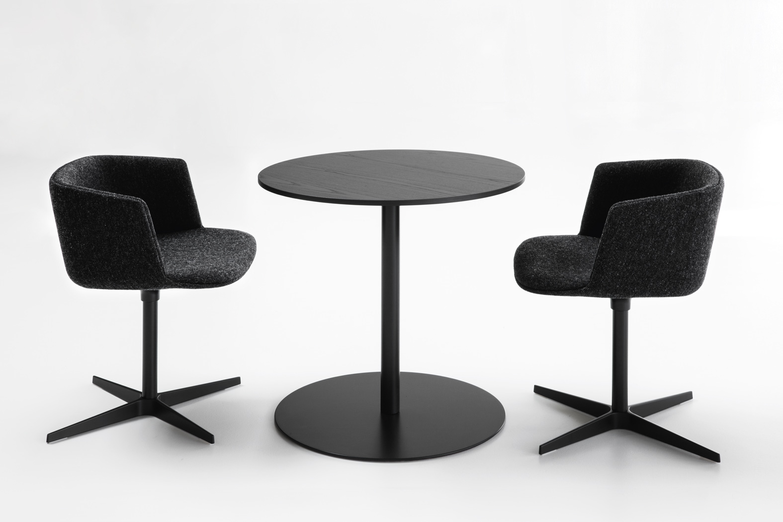 华体会体育官方在线官网 - 桌几|咖啡桌|办公家具|华体会体育官方在线官网家具|BRIO 桌