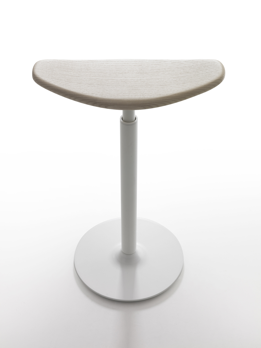 华体会体育官方在线官网 - 坐具|吧椅/凳子|办公家具|华体会体育官方在线官网家具|RYO 凳/吧椅