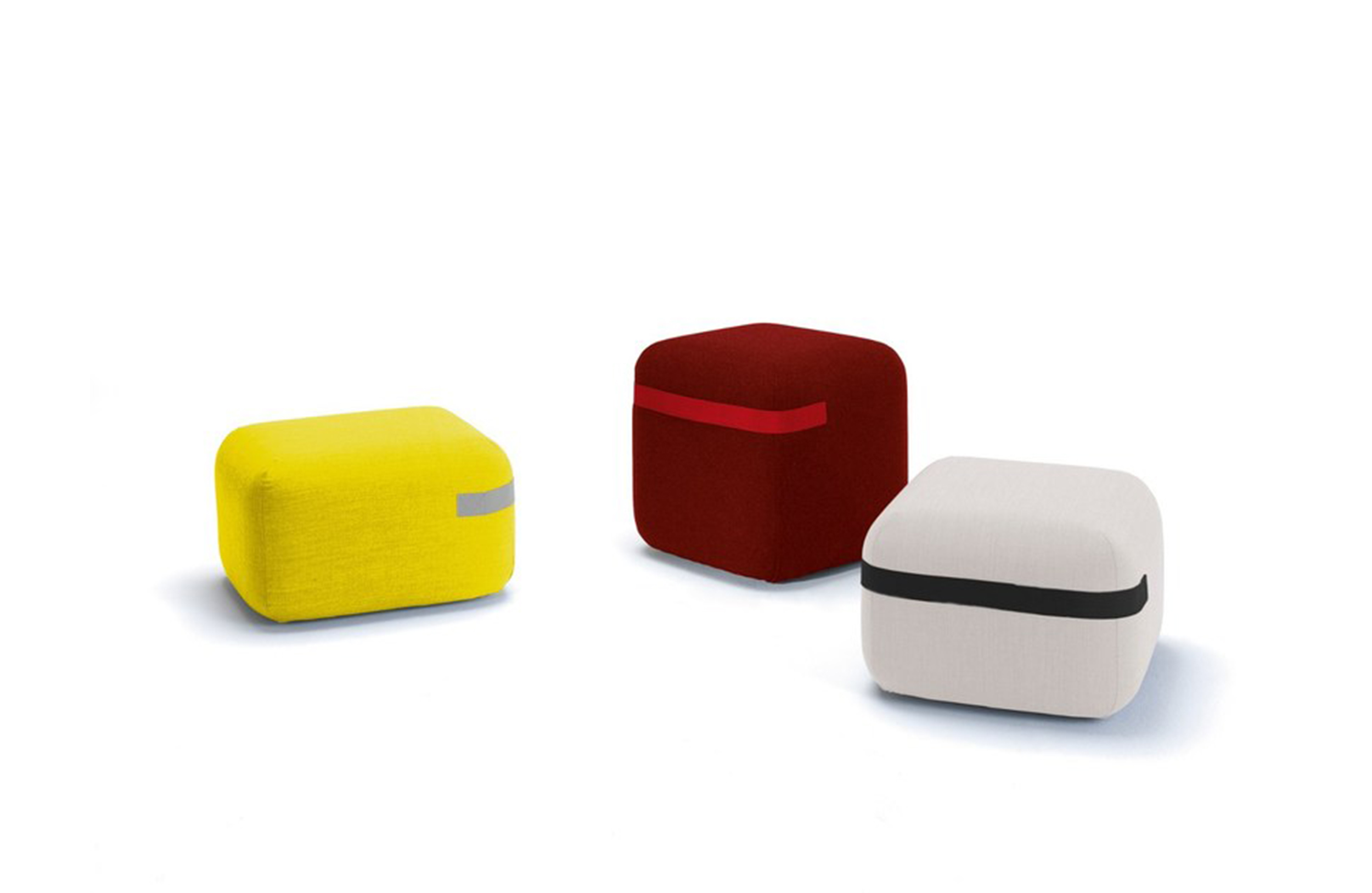 华体会体育官方在线官网 - 坐具|吧椅/凳子|办公家具|华体会体育官方在线官网家具|SEASON 坐垫凳/矮凳