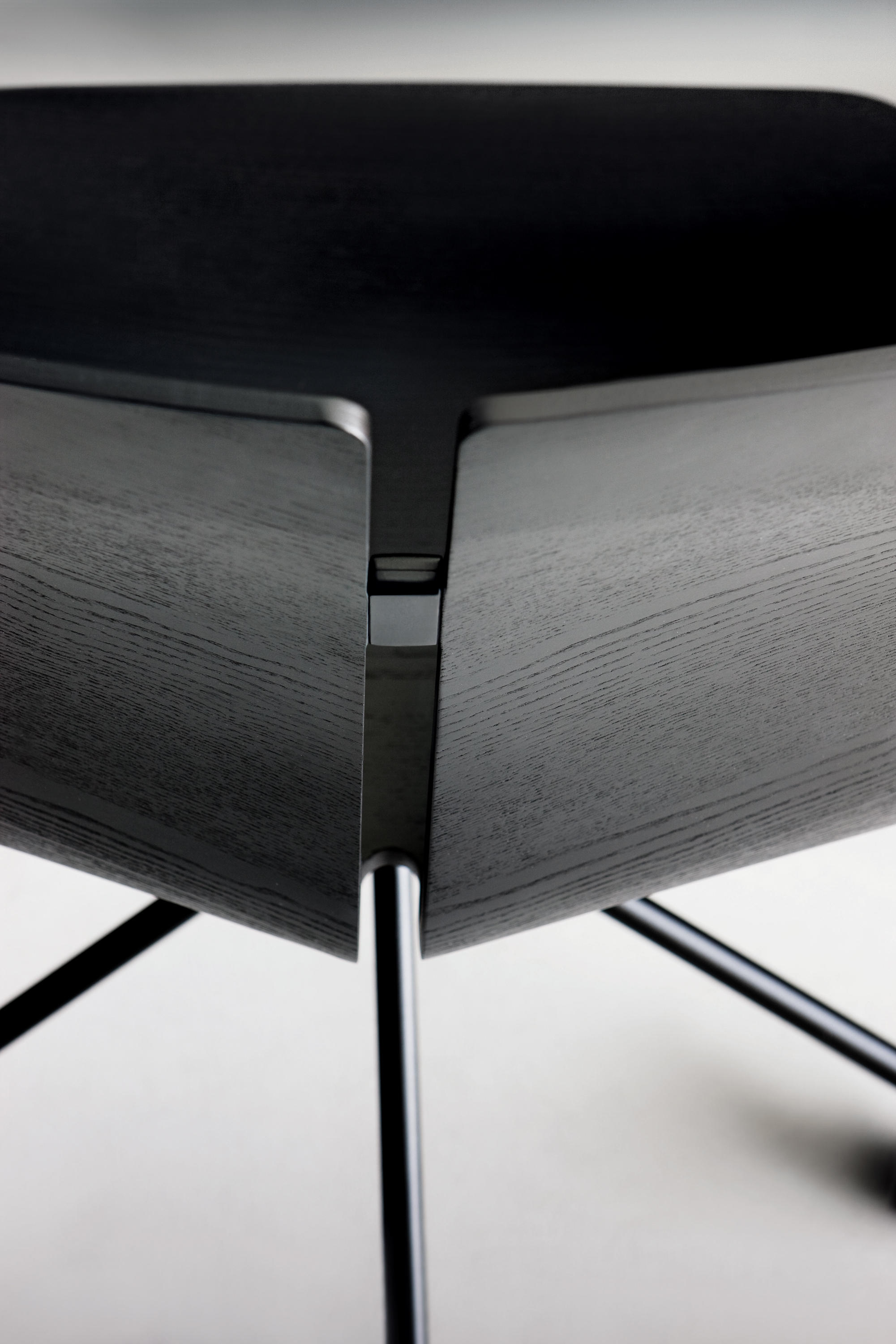 华体会体育官方在线官网 - 坐具|吧椅/凳子|办公家具|华体会体育官方在线官网家具|LINK 凳/吧椅