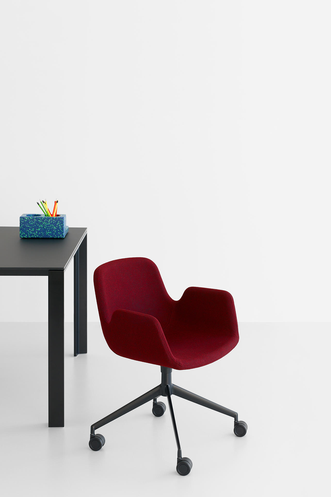 华体会体育官方在线官网 - 坐具|办公椅|办公家具|华体会体育官方在线官网家具|PASS 椅