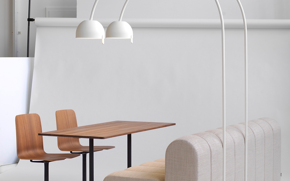 华体会体育官方在线官网 - 桌几|咖啡桌|办公家具|华体会体育官方在线官网家具|GAP 洽谈桌